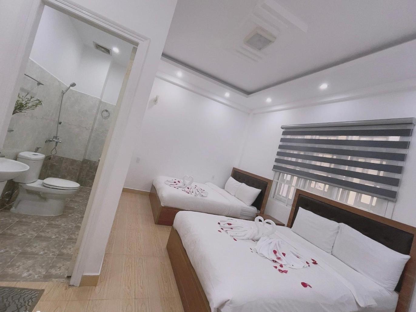 Phuong Vy Hotel Да Лат Екстериор снимка